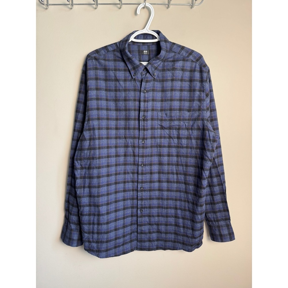 Uniqlo Mens Blue Plaid Flannel Button Down Shirt XL Gorpcore Cabin Classic